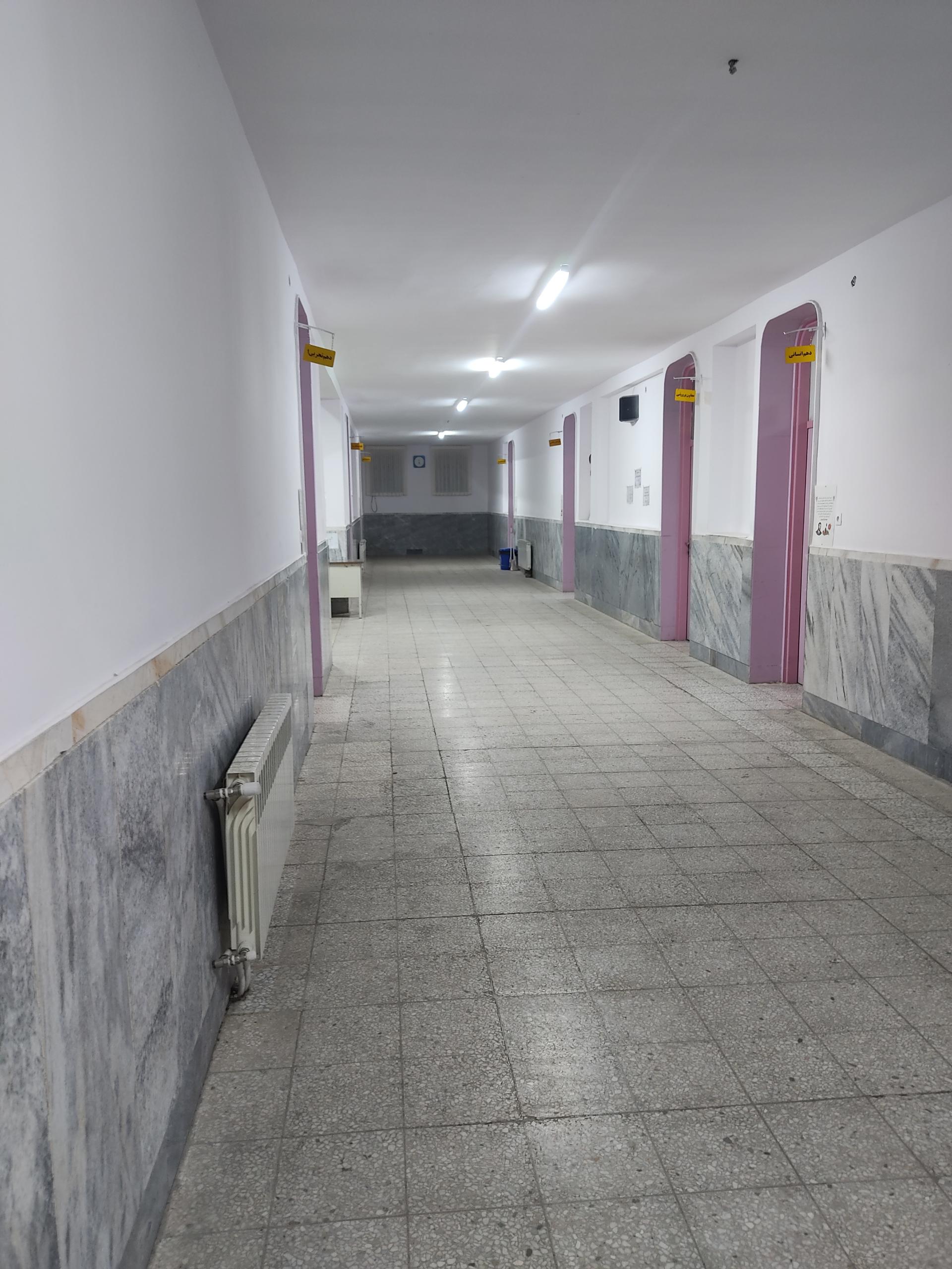 عکس دبیرستان دخترانه شاهد رضویه