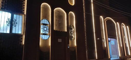 عکس کلینیک فیزیوتراپی و آب درمانی باران