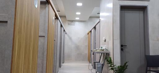 عکس کلینیک فیزیوتراپی و آب درمانی باران