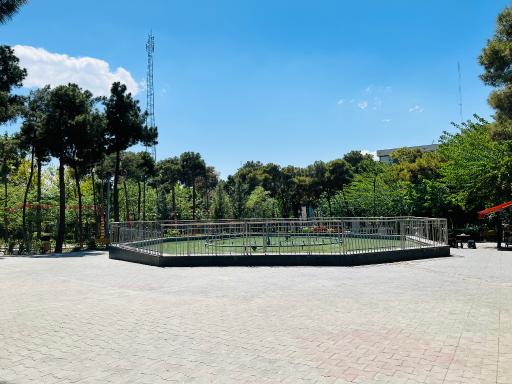 بوستان ستارخان