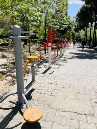 بوستان ستارخان