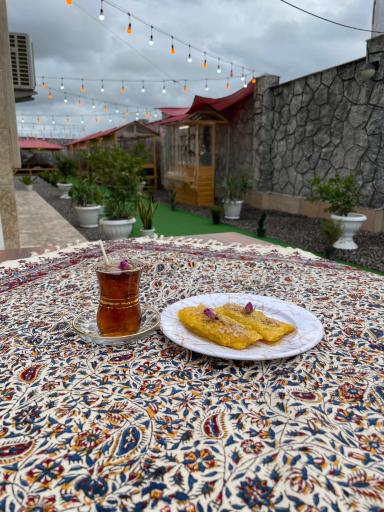 عکس کافه کباب هیمه