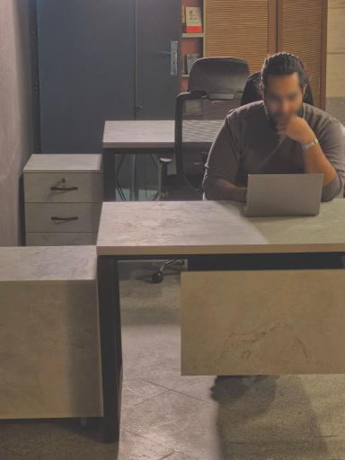 عکس فضای کار اشتراکی جدر