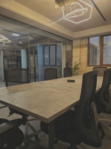 عکس فضای کار اشتراکی جدر