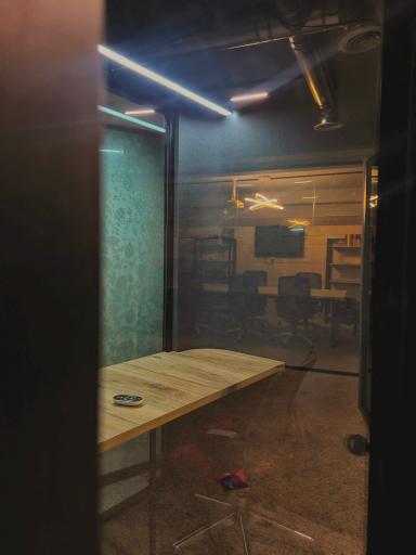 عکس فضای کار اشتراکی جدر