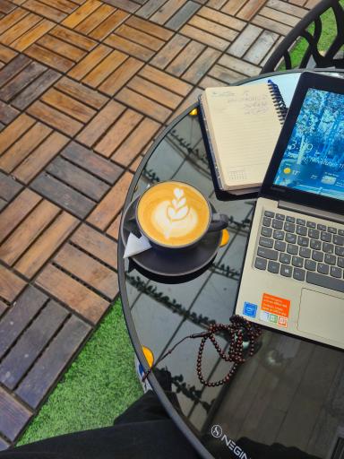 عکس فضای کار اشتراکی جدر