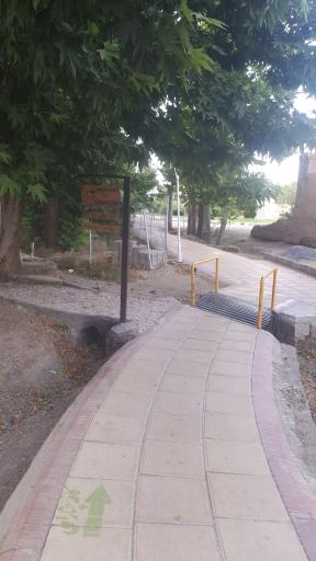 عکس کافه باغ چناران