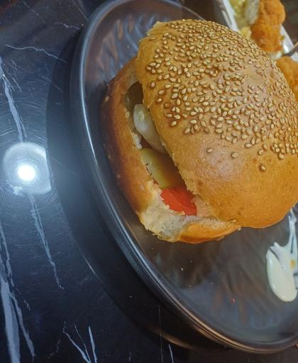 عکس کافه رستوران گریفین 