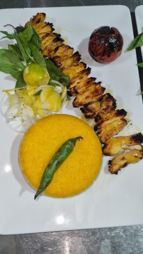 سفره خانه گل خورشید