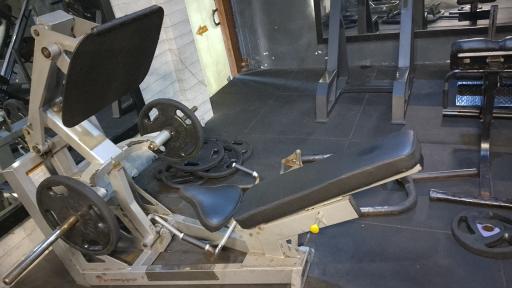 عکس باشگاه بدنسازی ستاره شمال 