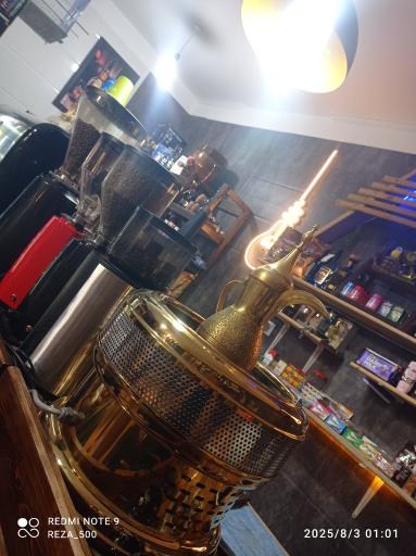 عکس کافه کاپیتان