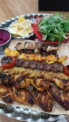 عکس جگرگی و کبابی دایی حبیب 