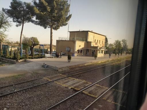 عکس ایستگاه راه آهن اسلامشهر