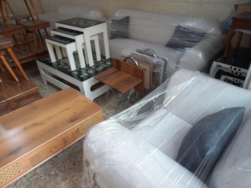 مبلمان گلدن