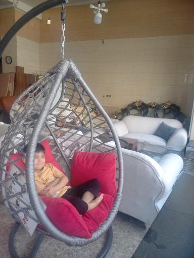 مبلمان گلدن