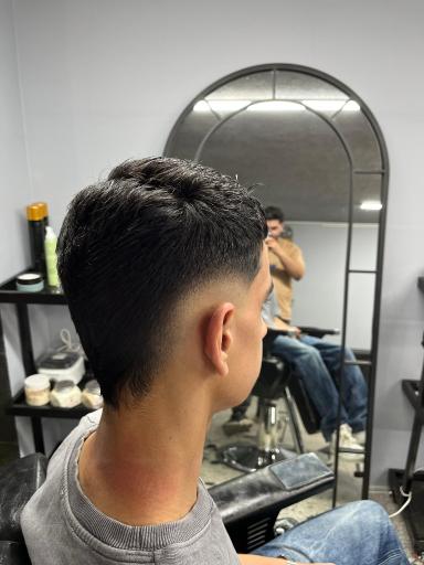 عکس پیرایش سینا 