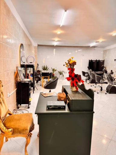 عکس سالن زیبایی دلارز