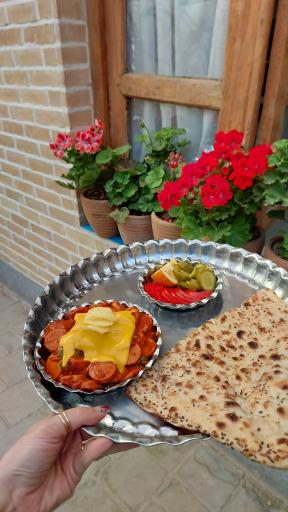 عکس کافه رستوران و باغ خلفا