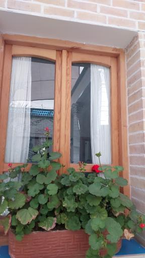 عکس کافه رستوران و باغ خلفا