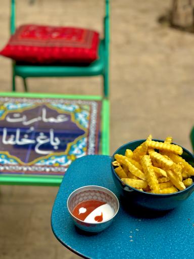 عکس کافه رستوران و باغ خلفا