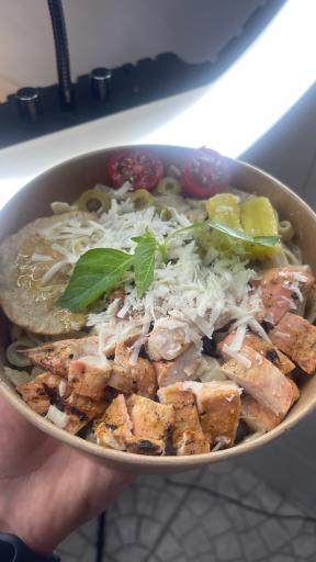 عکس اُپاستا