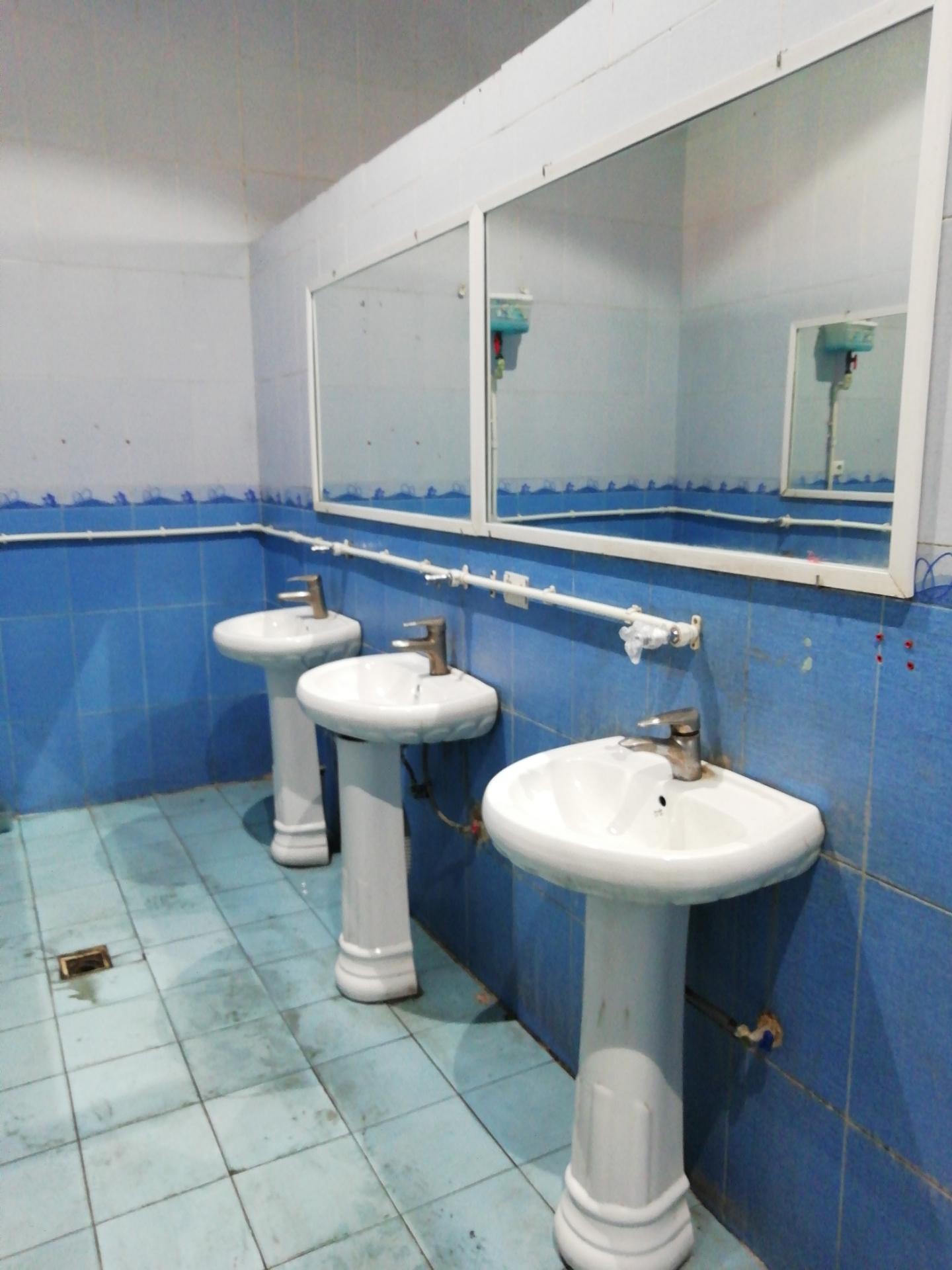 عکس سرویس بهداشتی