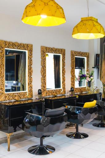 عکس آموزشگاه و سالن زیبایی رویای خاص