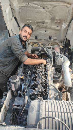 عکس تعمیرگاه دکتر دیزل