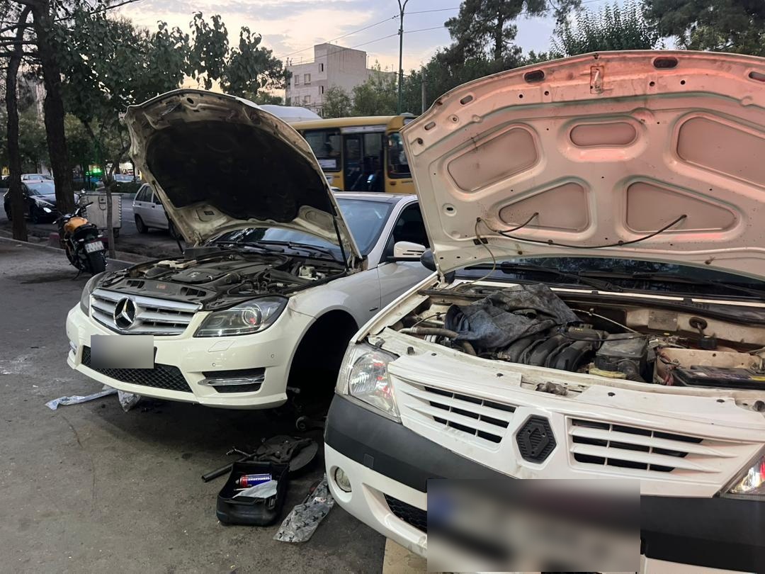 عکس جلوبندی سازی و مکانیکی و کمک فنر سازی ناصر