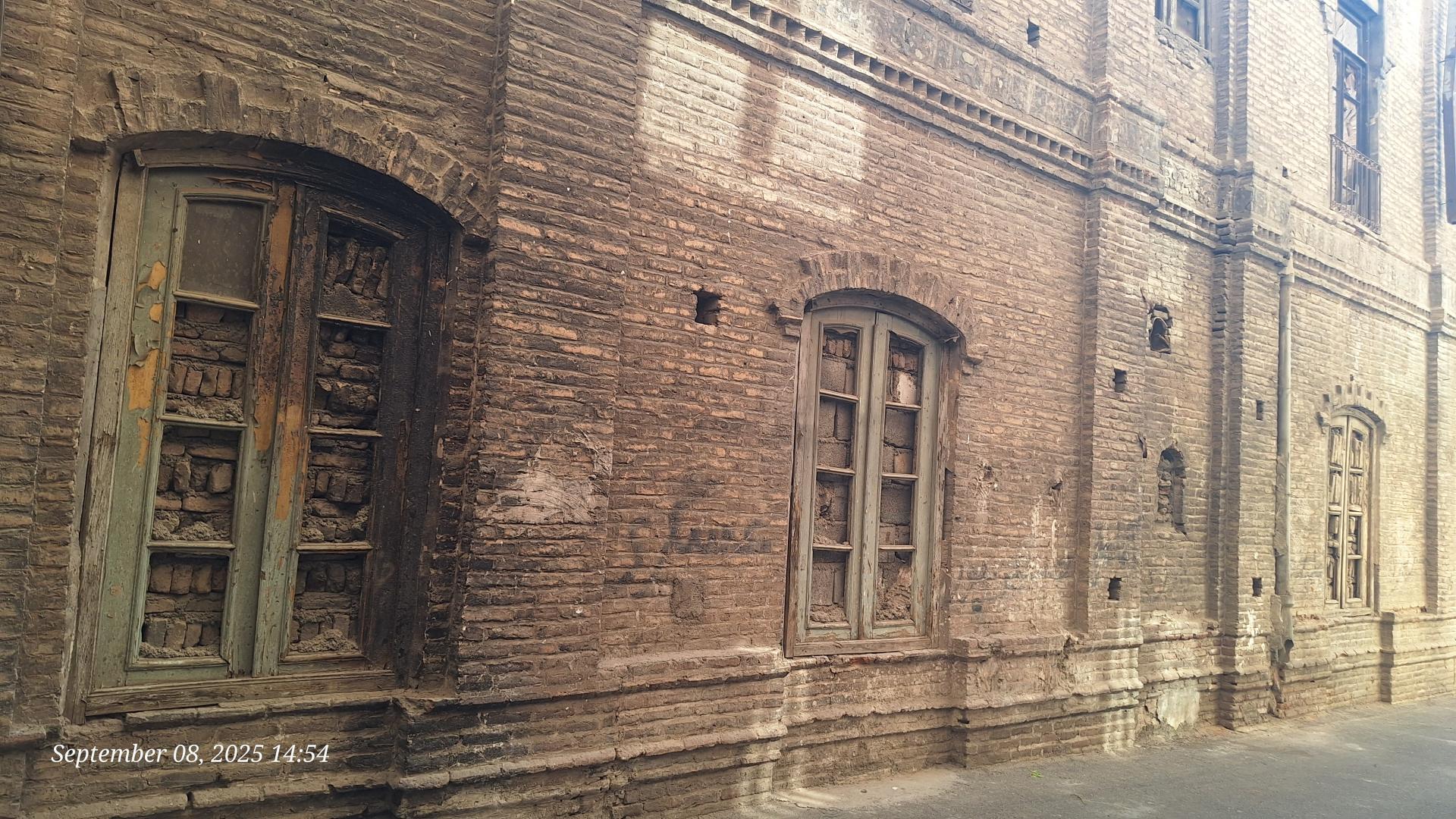 عکس خانه قدیمی رهاوی