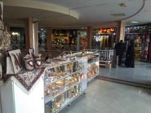 عکس مجتمع تجاری ابریشم