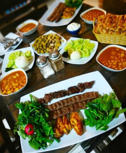 رستوران و کته کبابی تی تیل