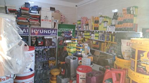 عکس پخش روغن موتور مرادی