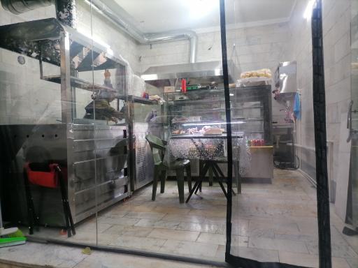 عکس فلافل کیلویی و ساندویچ آقاجون 