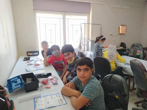 عکس آموزشگاه فنی و حرفه ای بوستان