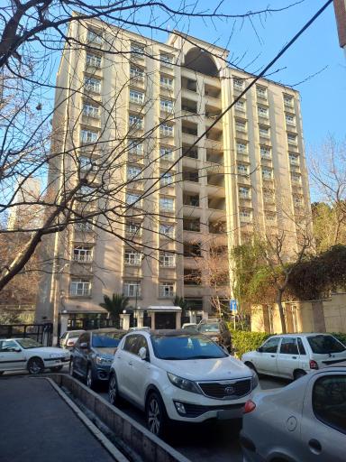 عکس برج باغ نارون