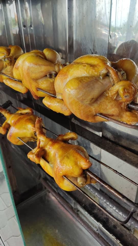 عکس پیتزا و ساندویچ و مرغ بریان کاکتوس 