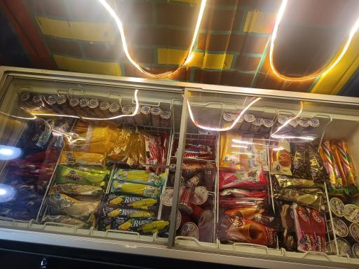 عکس دکه امیر