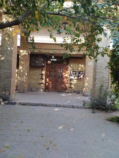 عکس کتابخانه عمومی عبدالله خفیف