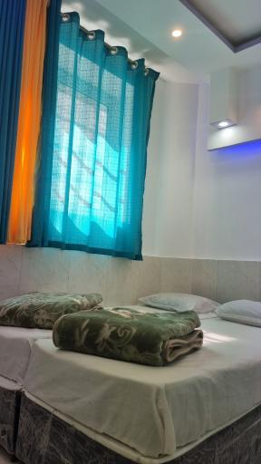 عکس هتل آپارتمان میرزایی