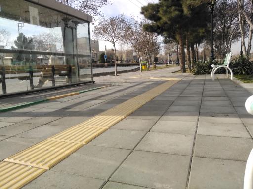 عکس ایستگاه اتوبوس شهید آوینی 8