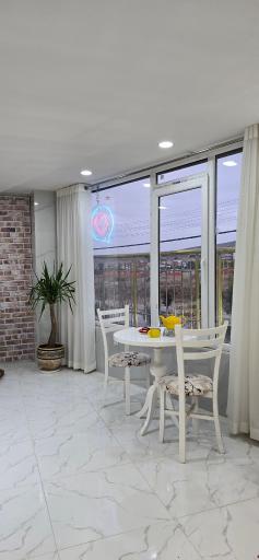 استودیو عکاسی ماه رخ