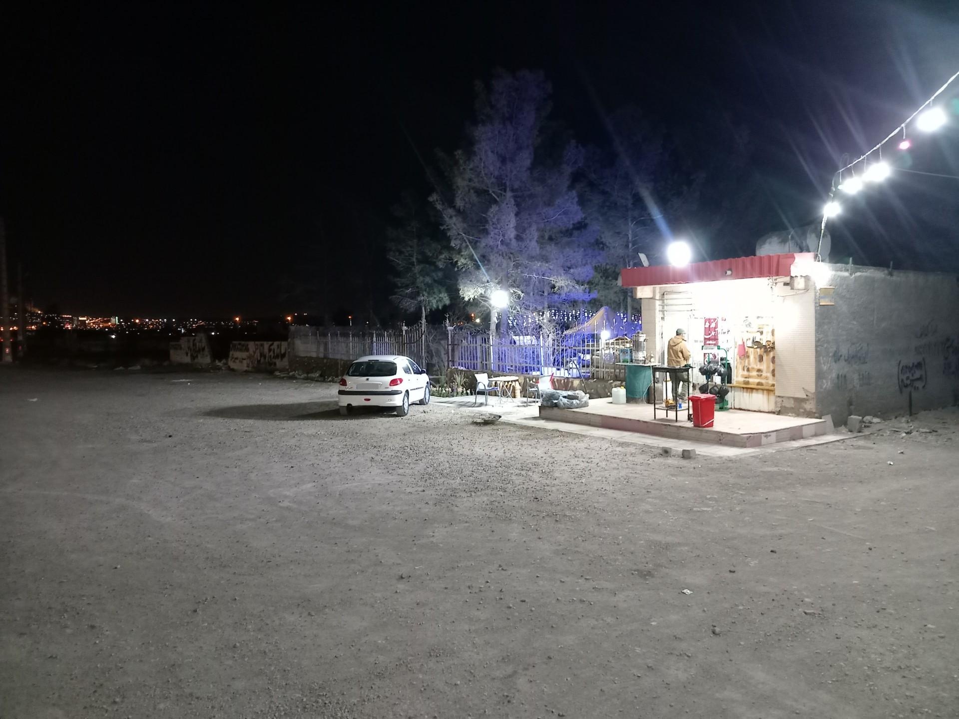 عکس سفره خانه راه شب