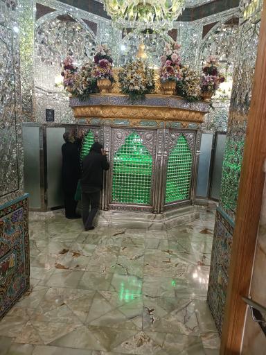 عکس صحن مطهر حضرت امامزاده طاهر علیه السلام