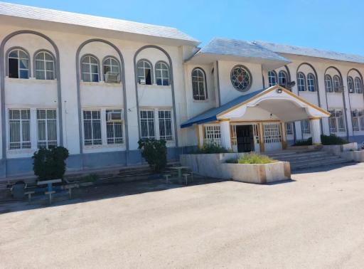 دبیرستان استعدادهای درخشان شهید بهشتی