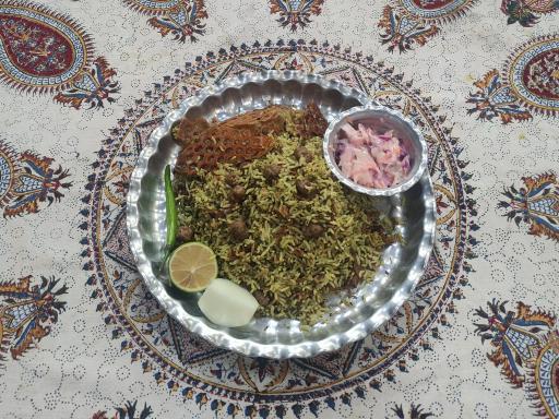 عکس غذای بیرون بر خوان پارسی