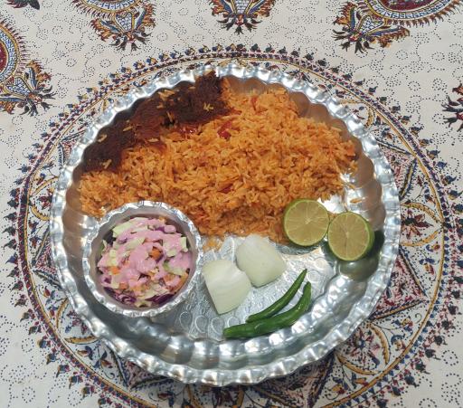 عکس غذای بیرون بر خوان پارسی