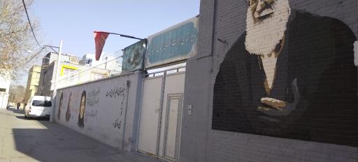 عکس دبیرستان متوسطه اول پژمان بختیاری