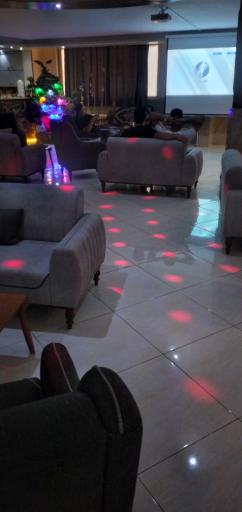 عکس کافه رایکا