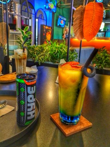 عکس فودهال نارسیس